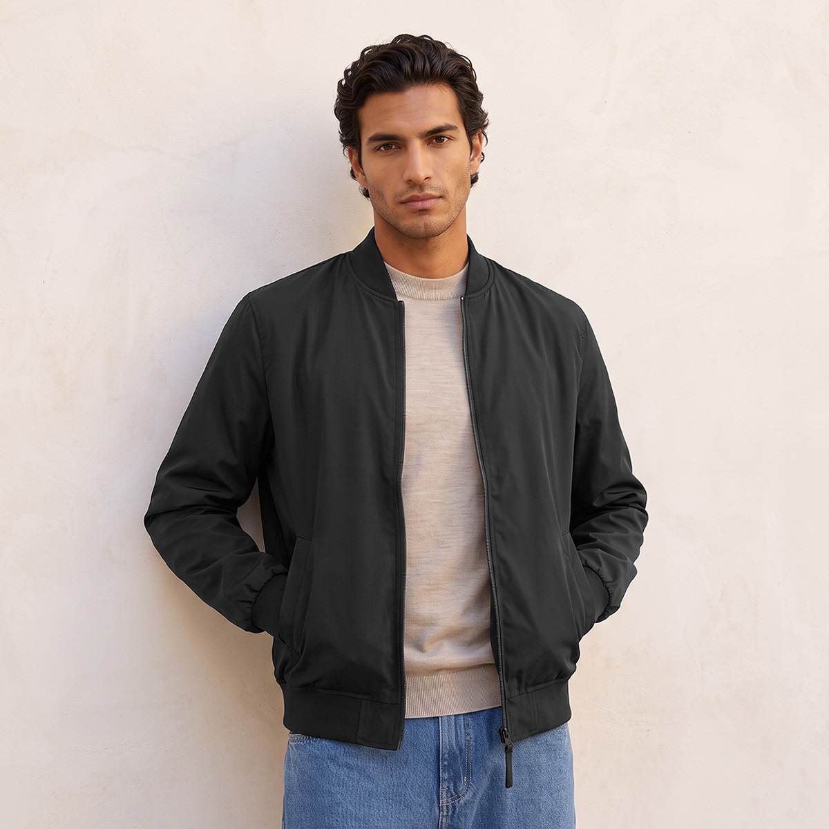 جاكيت منفوخ بجيوب جانبية من سمارت من سبلاش-men-clothing-jacketsandblazers-jackets-image-1