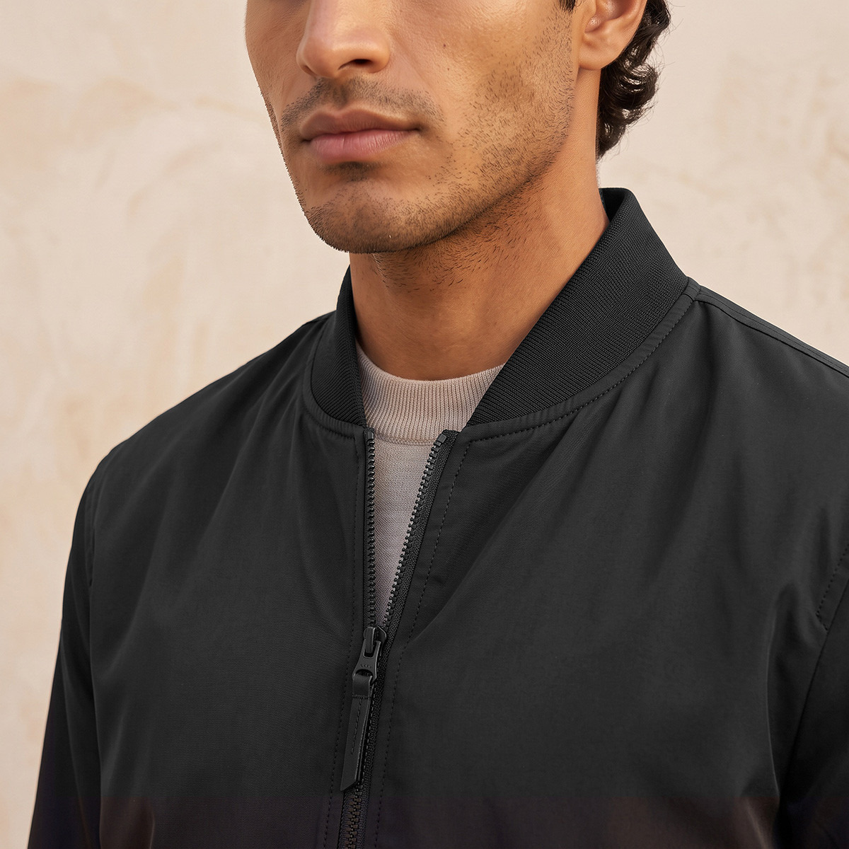 جاكيت منفوخ بجيوب جانبية من سمارت من سبلاش-men-clothing-jacketsandblazers-jackets-image-4