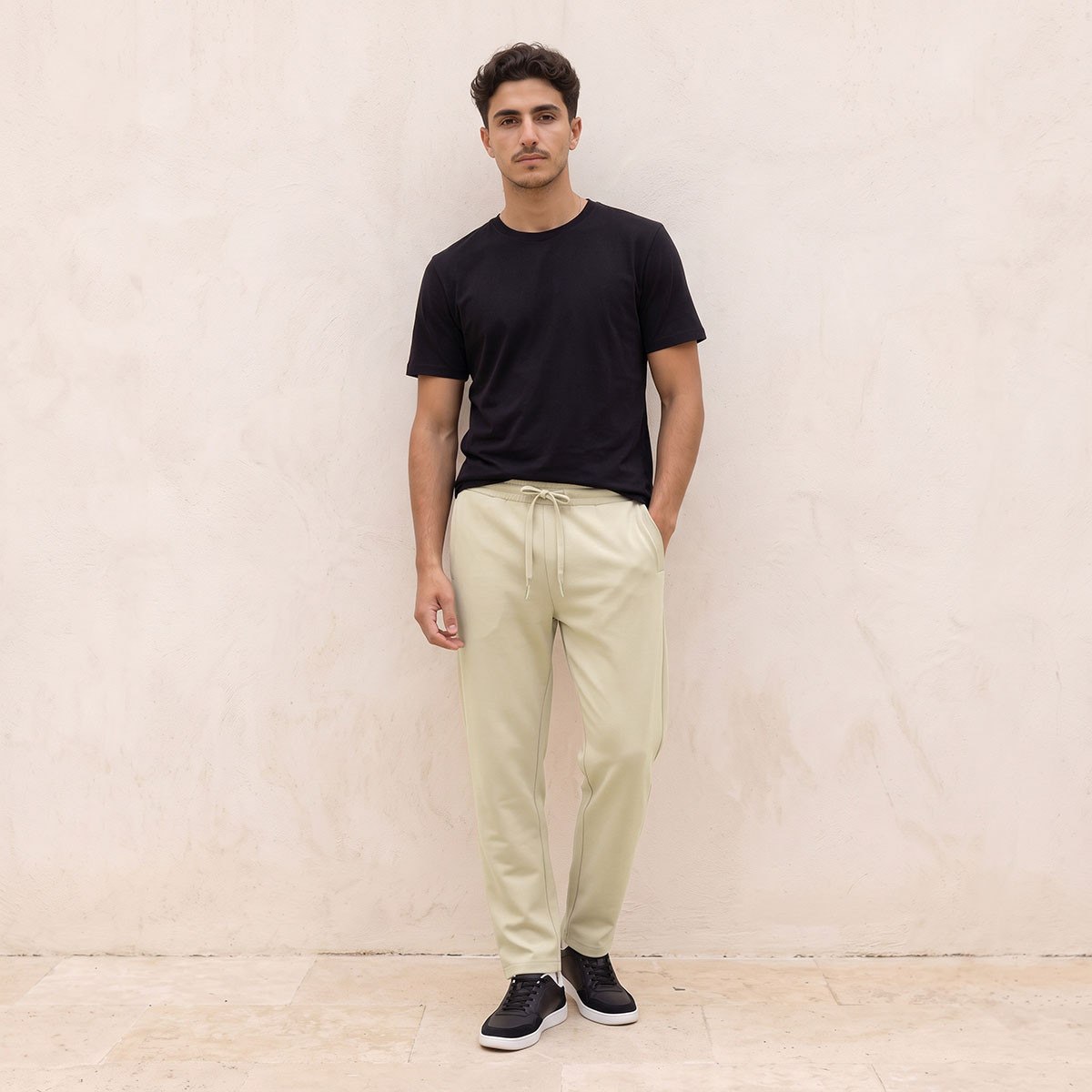 بنطلون بقصة واسعة من بانجولين لوف-men-clothing-bottoms-joggers-image-2
