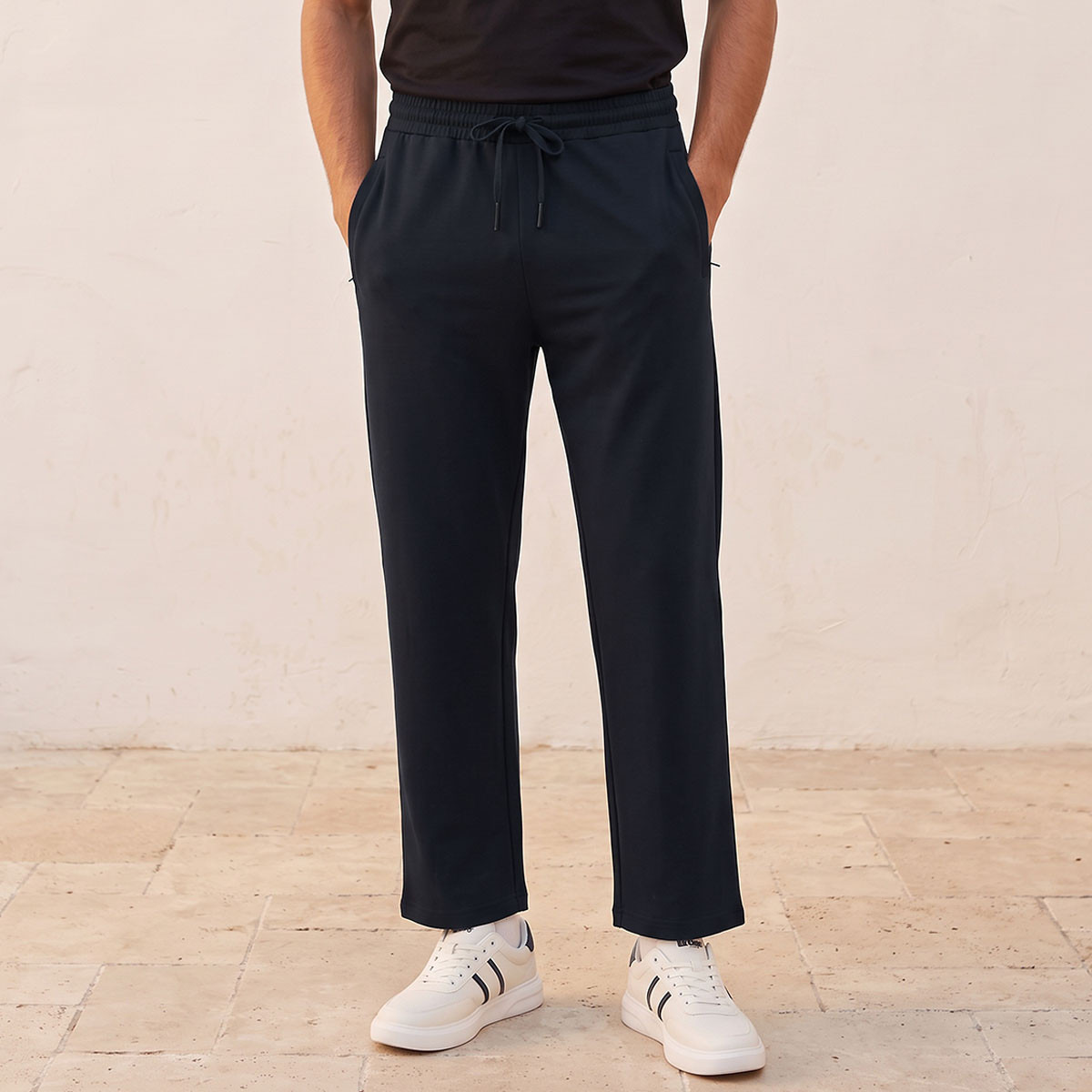 بنطلون بقصة واسعة من بانجولين لوف-men-clothing-bottoms-joggers-image-1