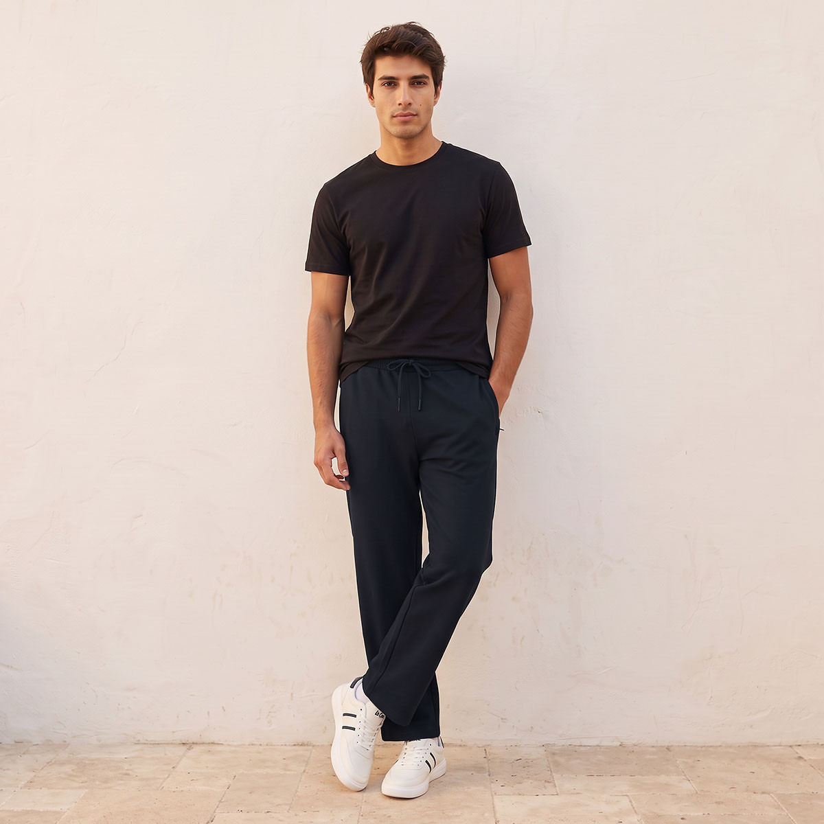 بنطلون بقصة واسعة من بانجولين لوف-men-clothing-bottoms-joggers-image-2