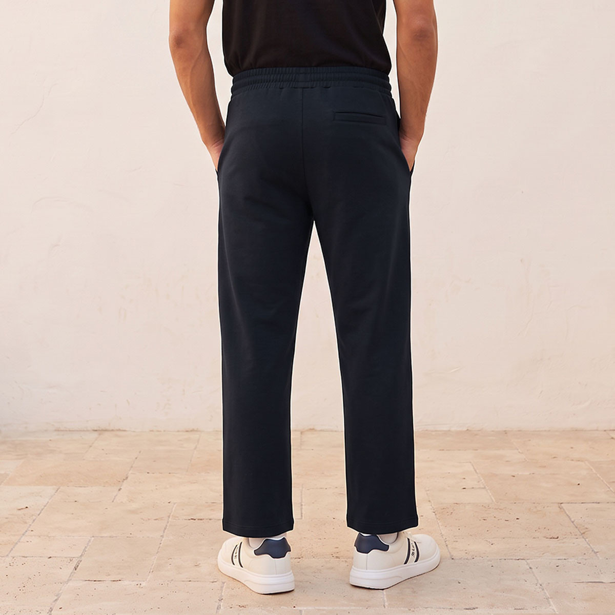 بنطلون بقصة واسعة من بانجولين لوف-men-clothing-bottoms-joggers-image-3