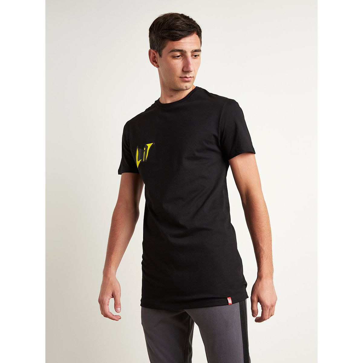 تيشيرت مطبوع بأكمام قصيرة من ستايلي-men-clothing-tshirtsandpolos-tshirts-image-3