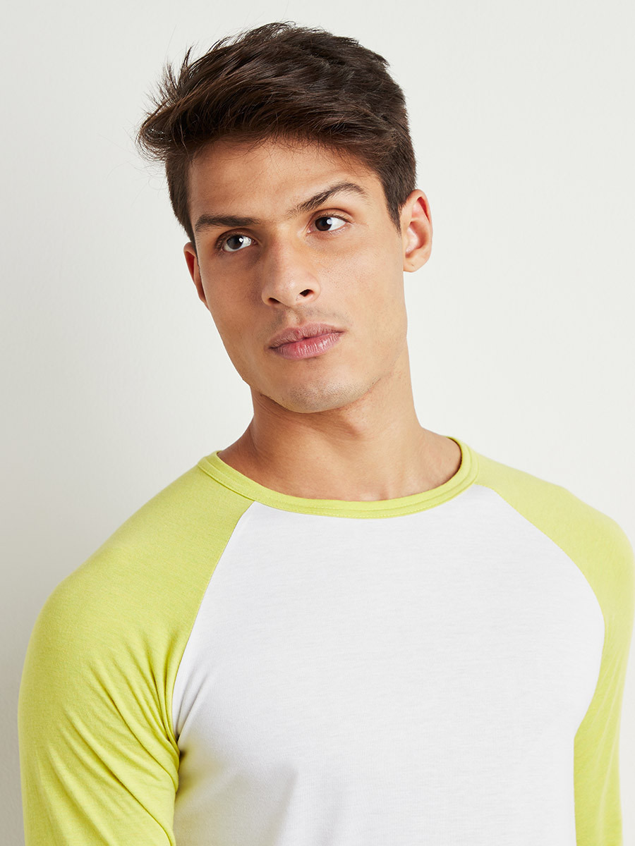 تيشيرت مطبوع بقصة واسعة-men-clothing-sportswearandactivewear-tshirtsandpolos-image-3