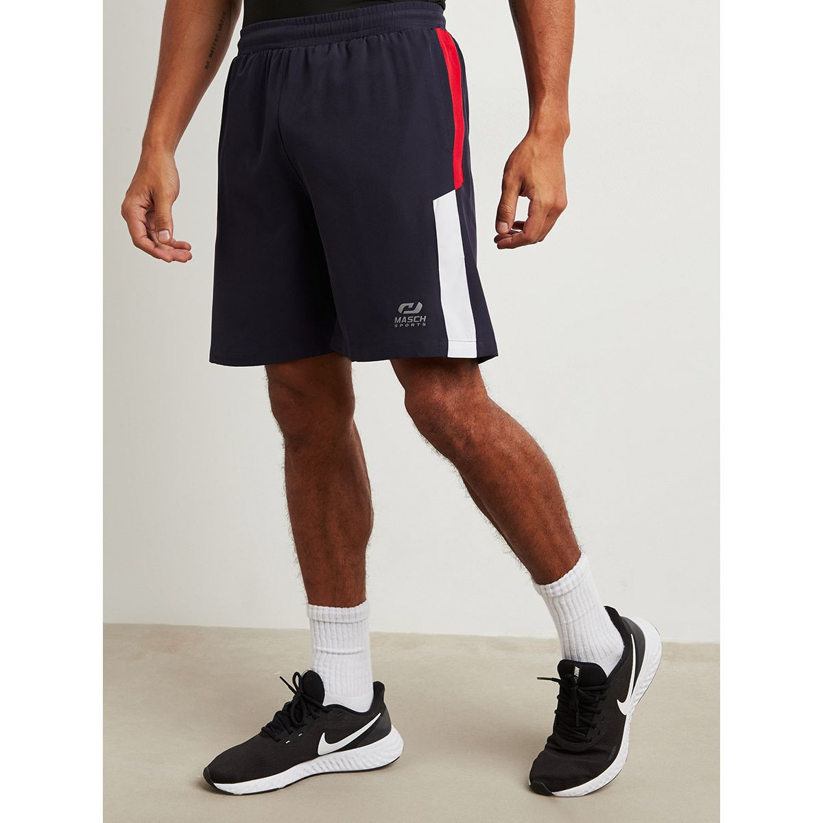 شورت بجيب جانبي من ستايلي-men-clothing-bottoms-shorts-image-1