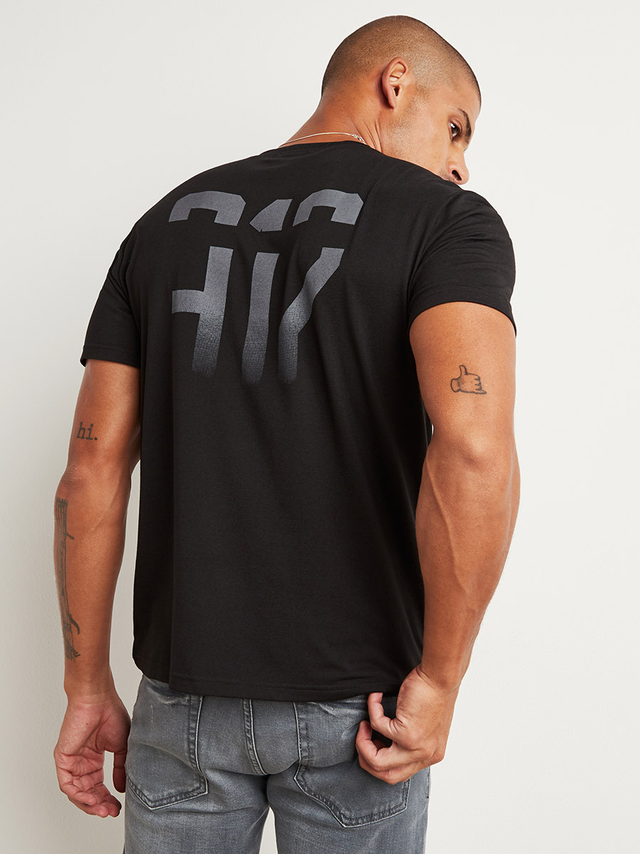 تيشيرت مطبوع بقصة ضيقة-men-clothing-tshirtsandpolos-tshirts-image-1