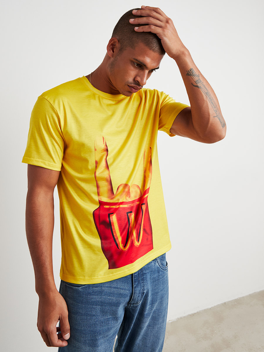 تيشيرت مطبوع بأكمام قصيرة من ستايلي-men-clothing-tshirtsandpolos-tshirts-image-1
