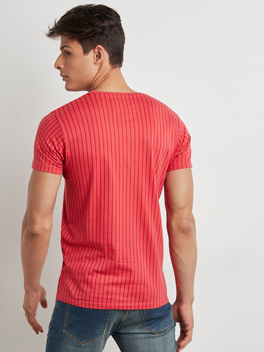 تيشيرت مخطط بقصة ضيقة-men-clothing-tshirtsandpolos-tshirts-image-4