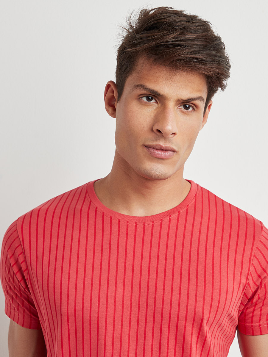 تيشيرت مخطط بقصة ضيقة-men-clothing-tshirtsandpolos-tshirts-image-5