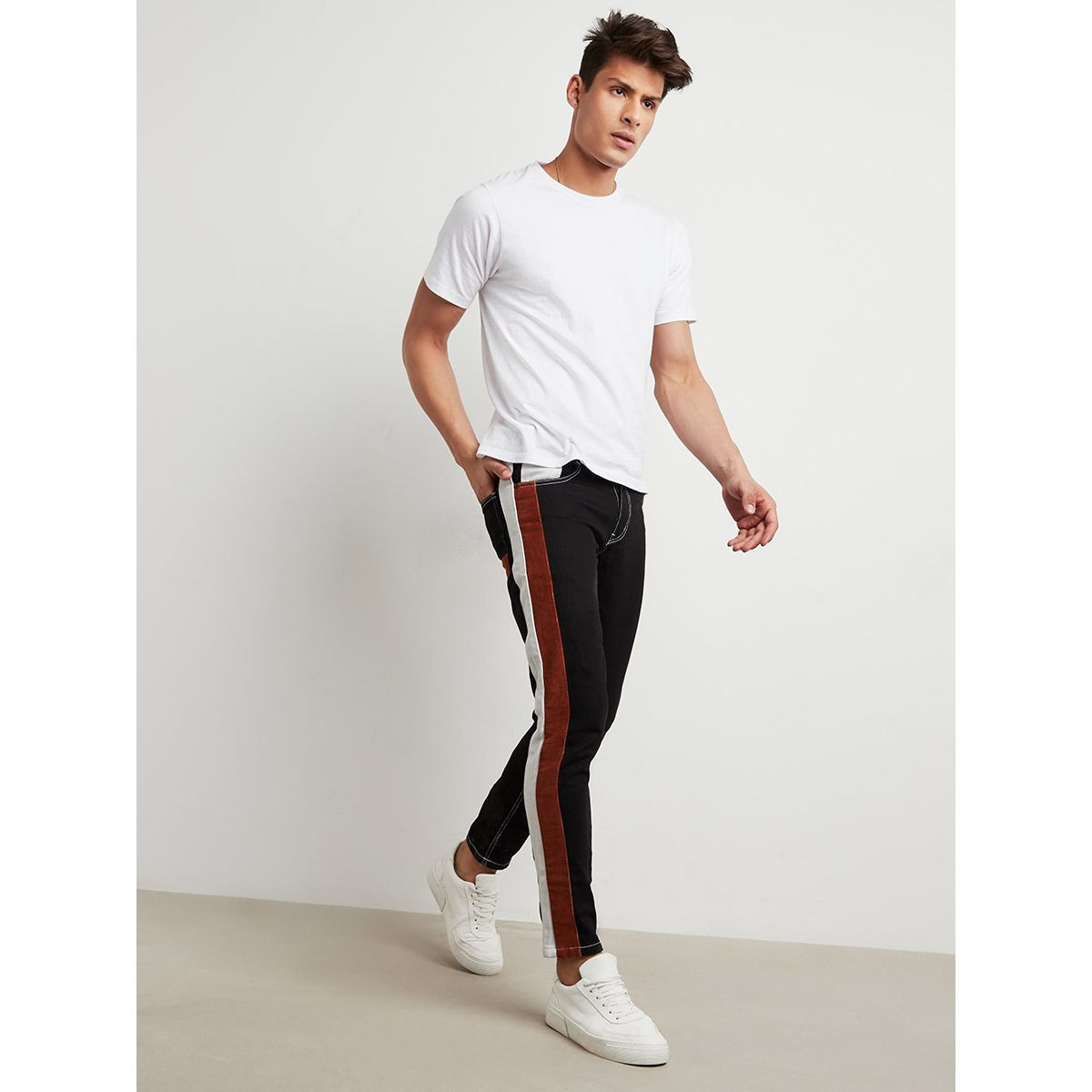 Side Tape Detail Contrast Stitch Ankle Length Jeans-men-clothing-jeans-image-2