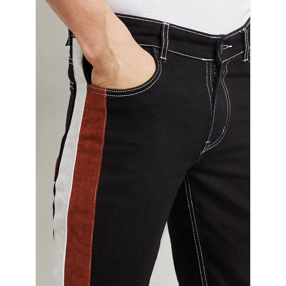 Side Tape Detail Contrast Stitch Ankle Length Jeans-men-clothing-jeans-image-4