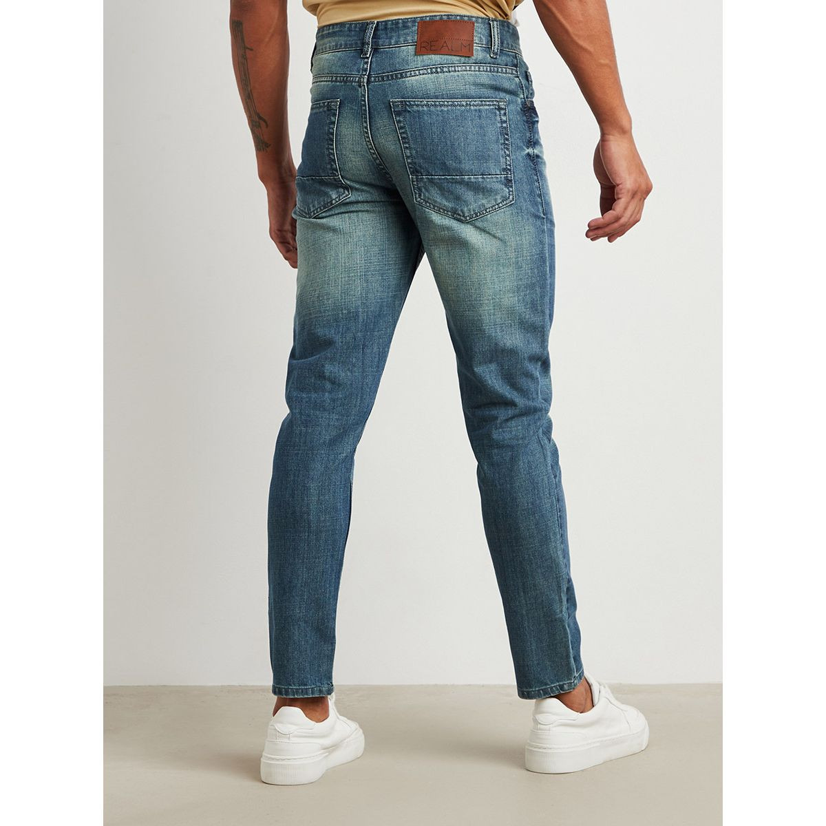 Pocket Construct Faded Jeans with Belt Loops-men-clothing-bottoms-jeans-image-4