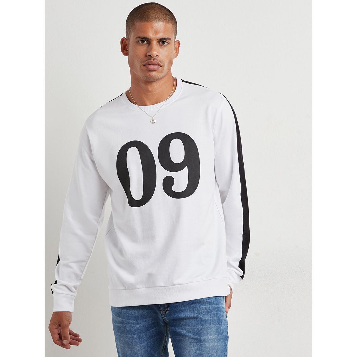 سويت شيرت مطبوع بأكمام طويلة من ستايلي-men-winterwear-hoodiesandsweatshirts-image-1