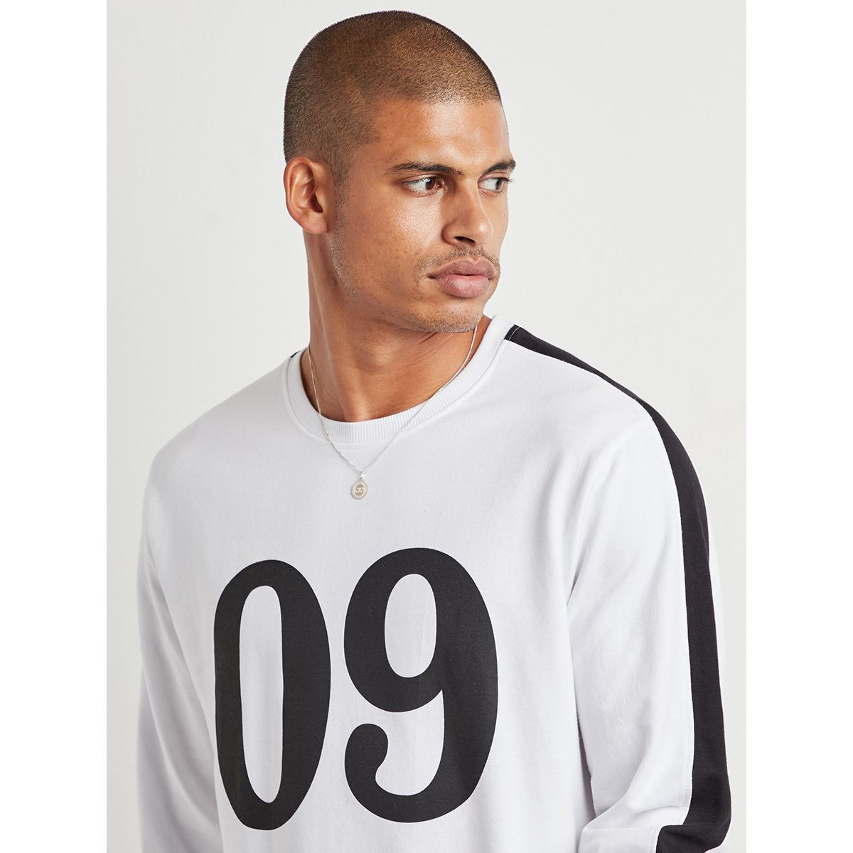 سويت شيرت مطبوع بأكمام طويلة من ستايلي-men-winterwear-hoodiesandsweatshirts-image-4