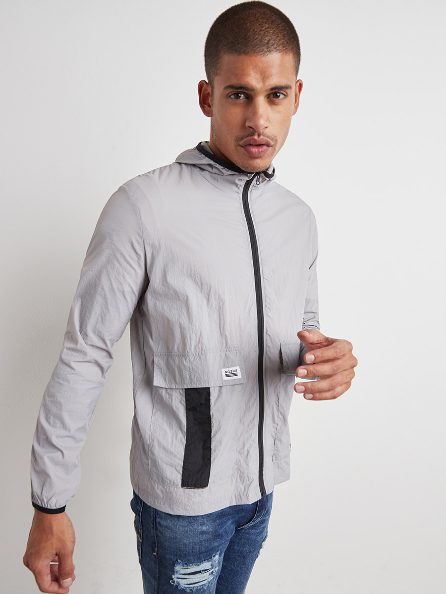 جاكيت بتصميم هودي وسحّاب إغلاق-men-clothing-jacketsandblazers-jackets-image-3