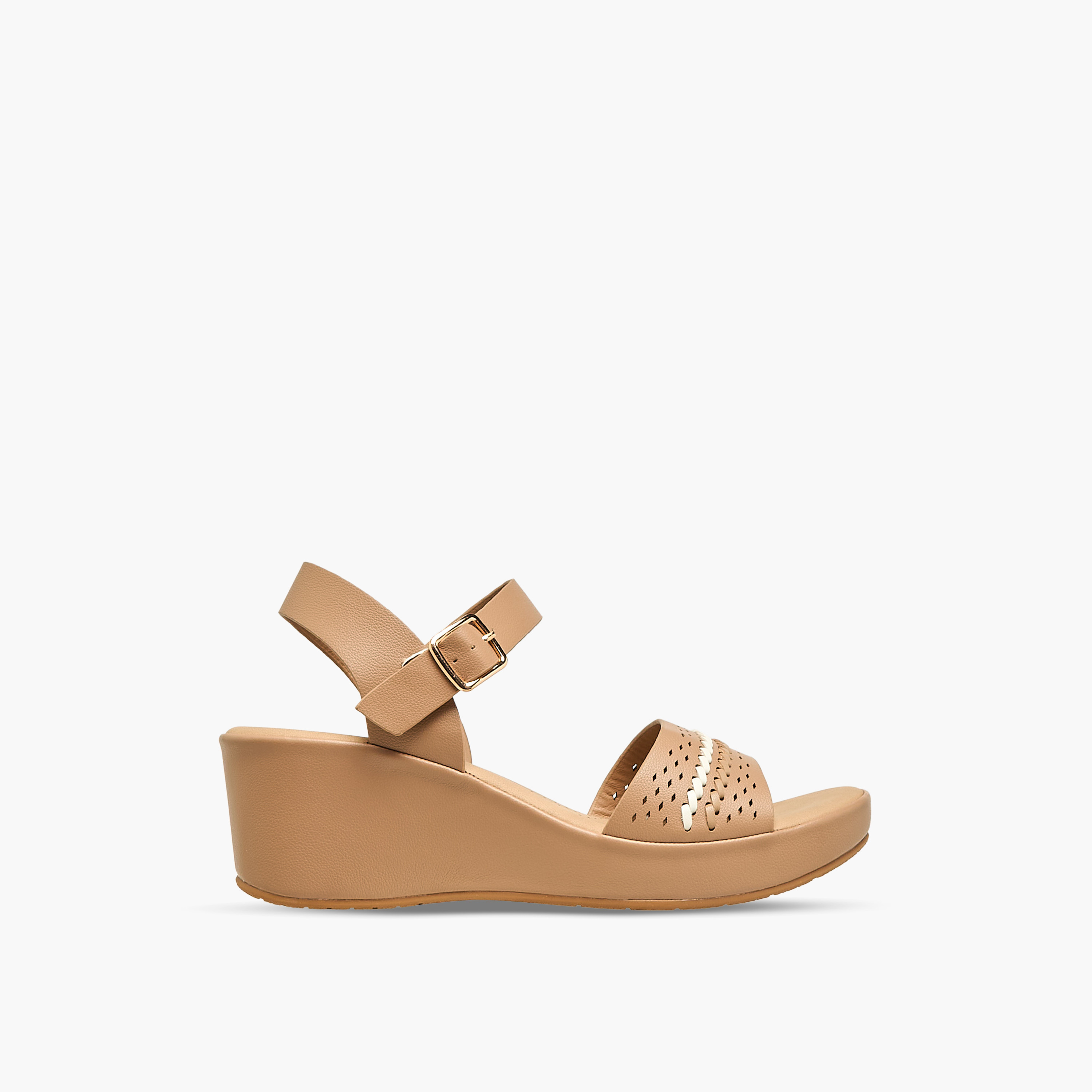 صندل بكعب ويدج وزخارف مفرغة للنساء من فلورا بيلا-women-shoes-sandals-heeled-image-3