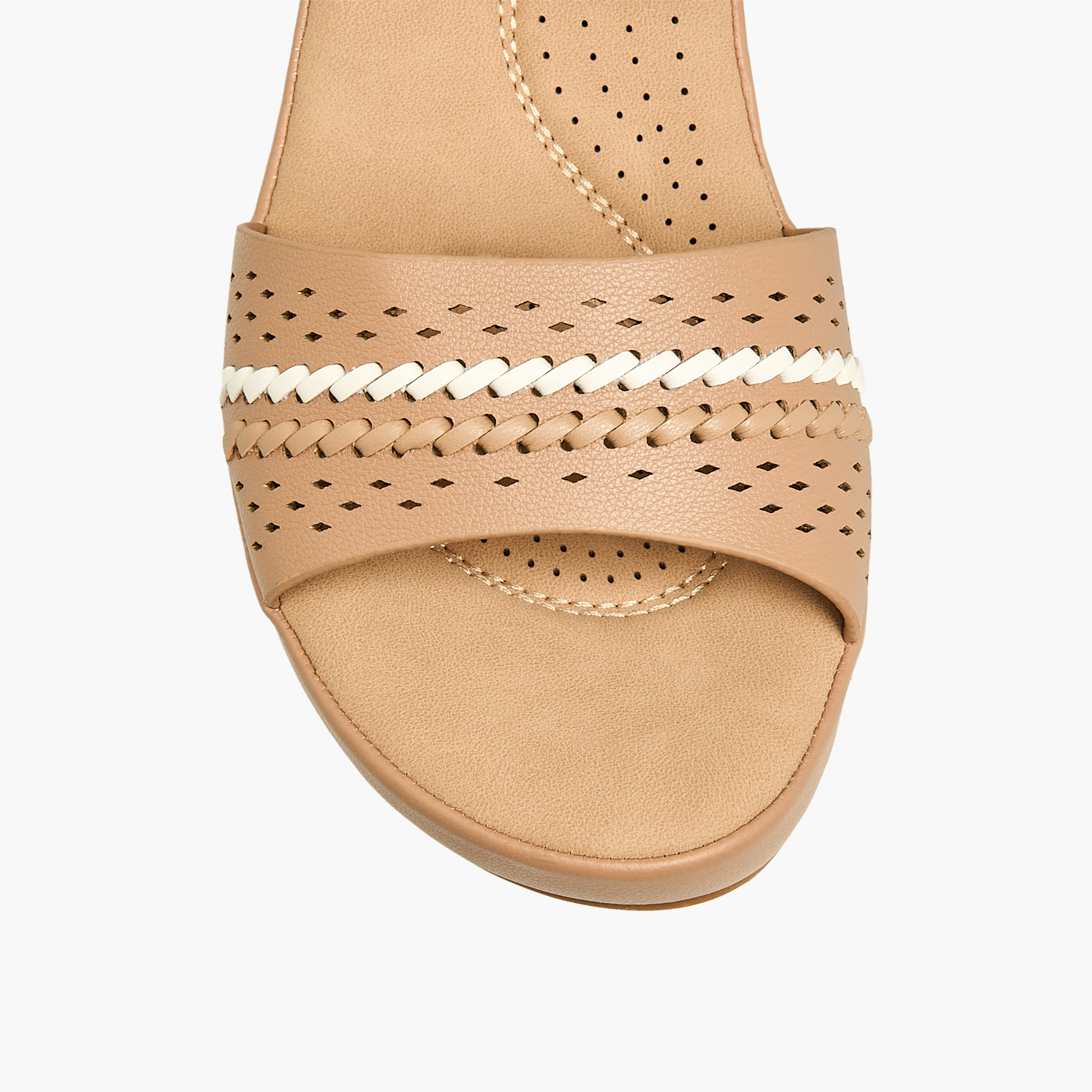 صندل بكعب ويدج وزخارف مفرغة للنساء من فلورا بيلا-women-shoes-sandals-heeled-image-2