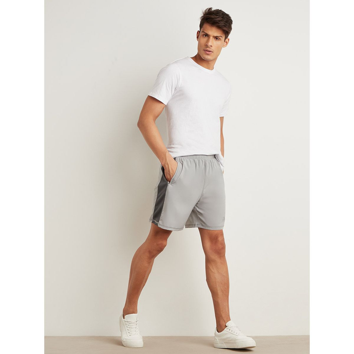 Skechers Contrast Panel Zip Pocket Detail Shorts with Inner Mesh Brief-sports-men-clothing-bottoms-image-2
