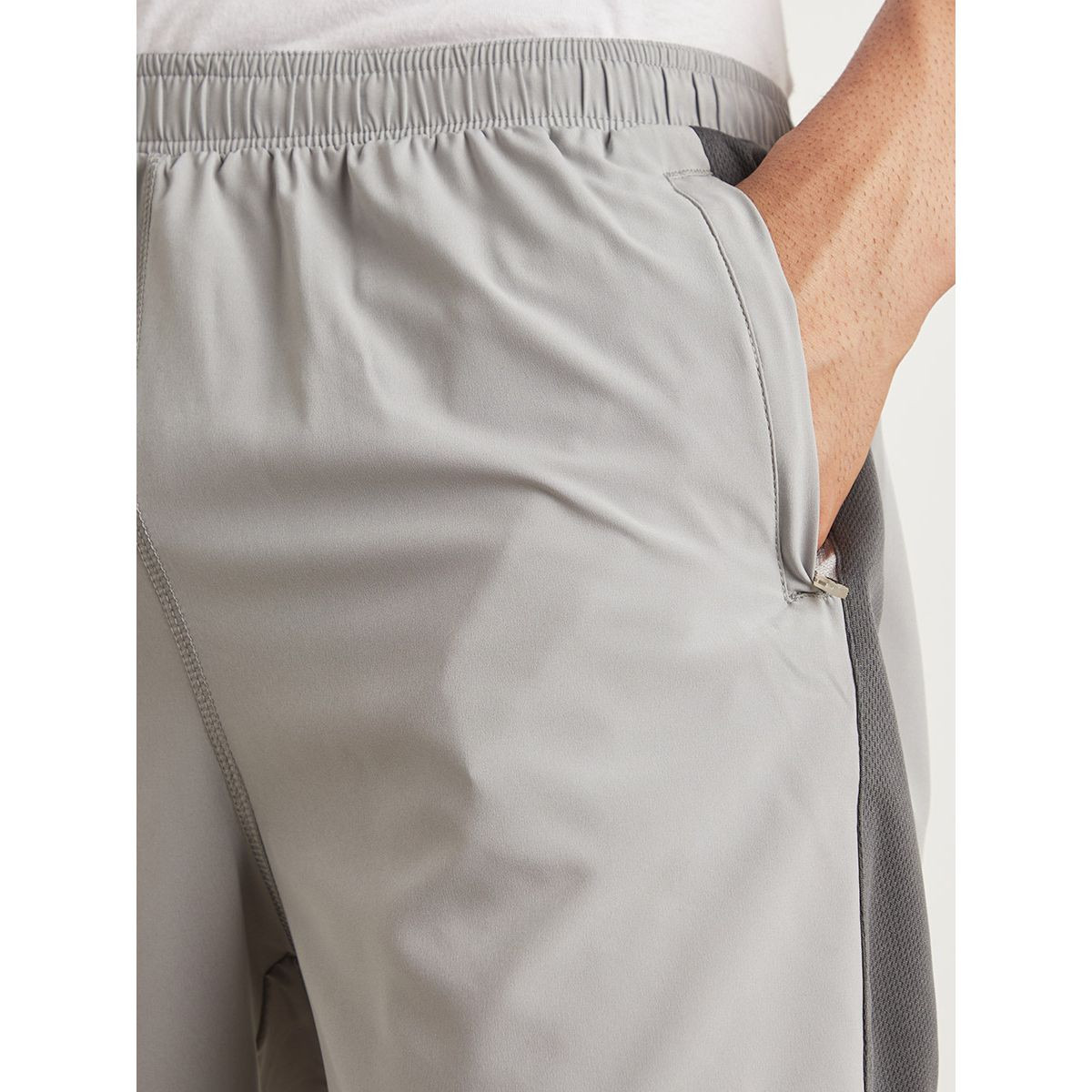 Skechers Contrast Panel Zip Pocket Detail Shorts with Inner Mesh Brief-sports-men-clothing-bottoms-image-3