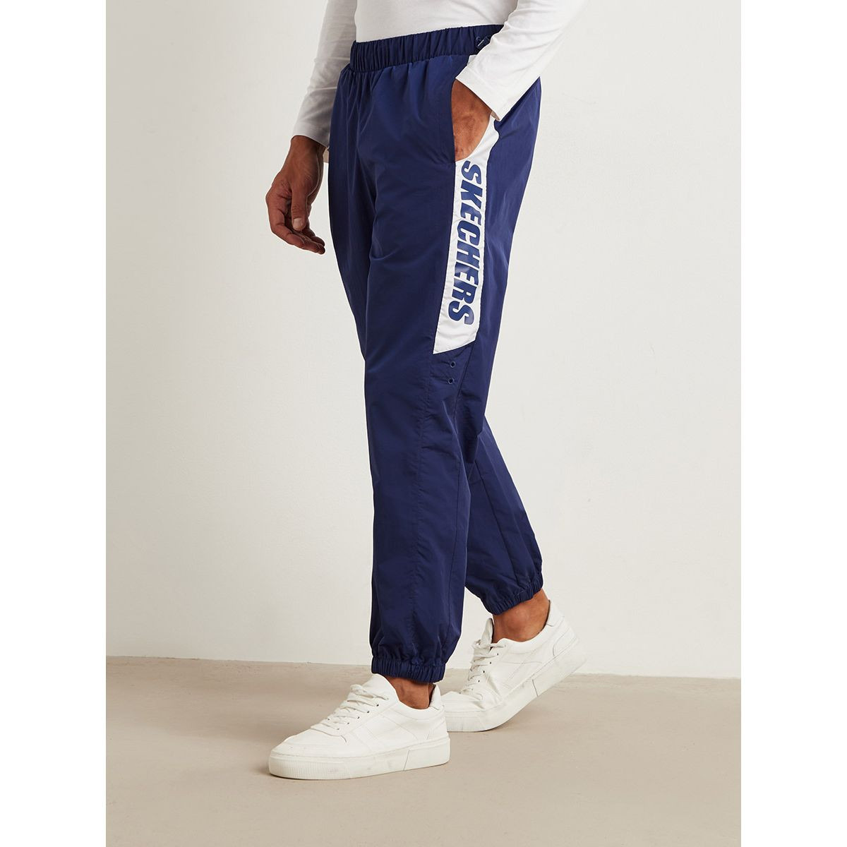 Skechers Printed Cuffed Jogger with Side Pocket-men-clothing-sportswearandactivewear-bottoms-image-1