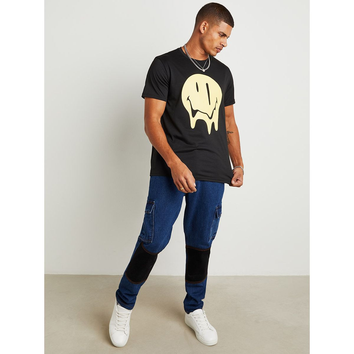 Styli Contrast Detail Regular Fit Utility Jeans-men-clothing-bottoms-jeans-image-2