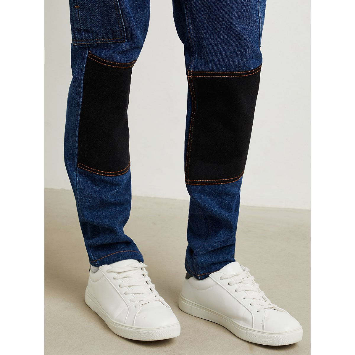 Styli Contrast Detail Regular Fit Utility Jeans-men-clothing-bottoms-jeans-image-4