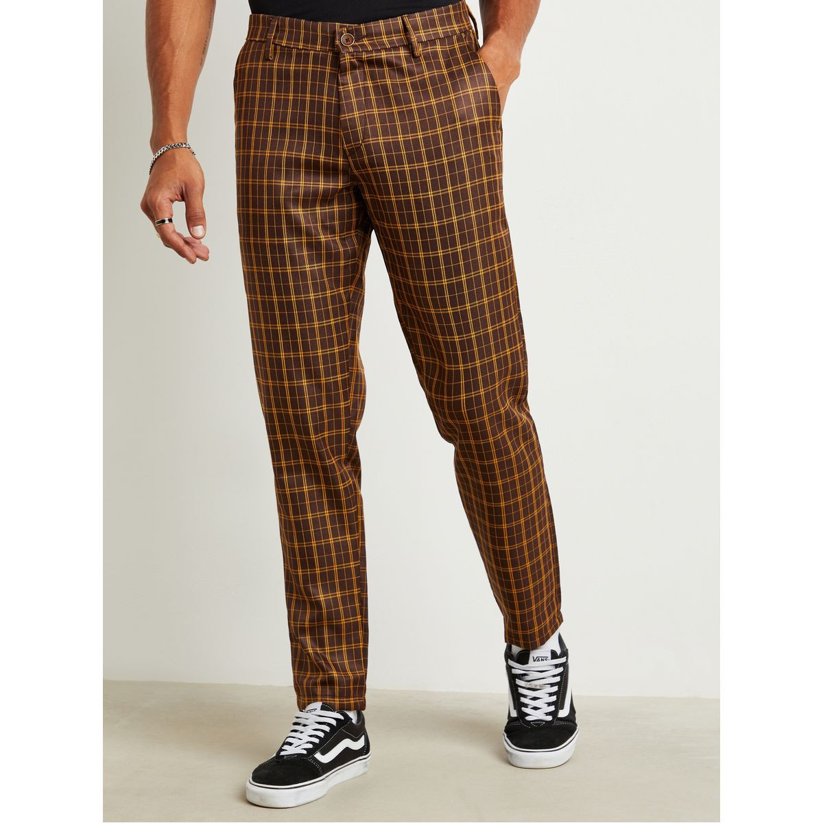بنطلون مطبوع بقصة واسعة-men-clothing-bottoms-trousersandchinos-trousers-image-1