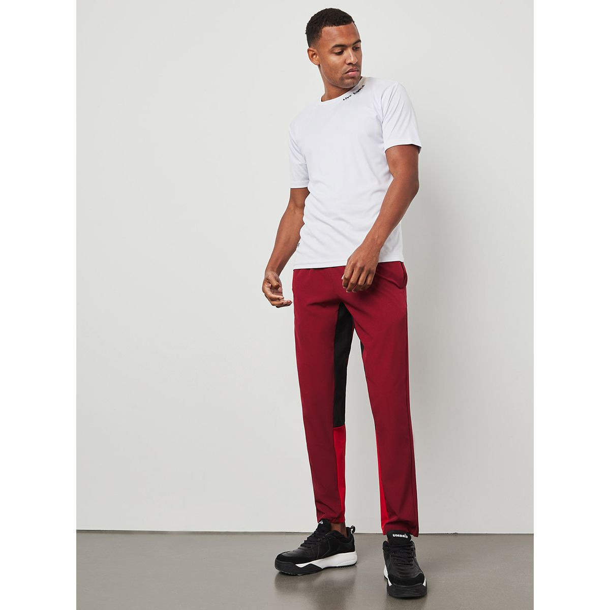 Styli Solid Active Jogger with Contrast Detail-men-clothing-sportswearandactivewear-bottoms-image-2