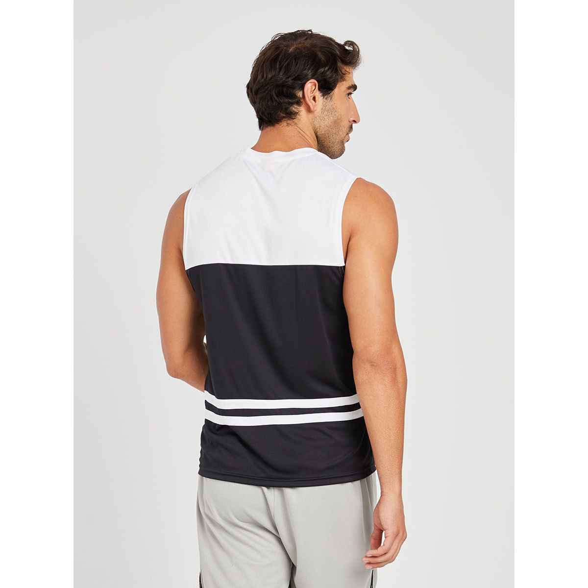 Styli Color Block Stripe Panel Sleeveless Fitted Active T-shirt-men-clothing-sportswearandactivewear-tshirtsandpolos-image-4