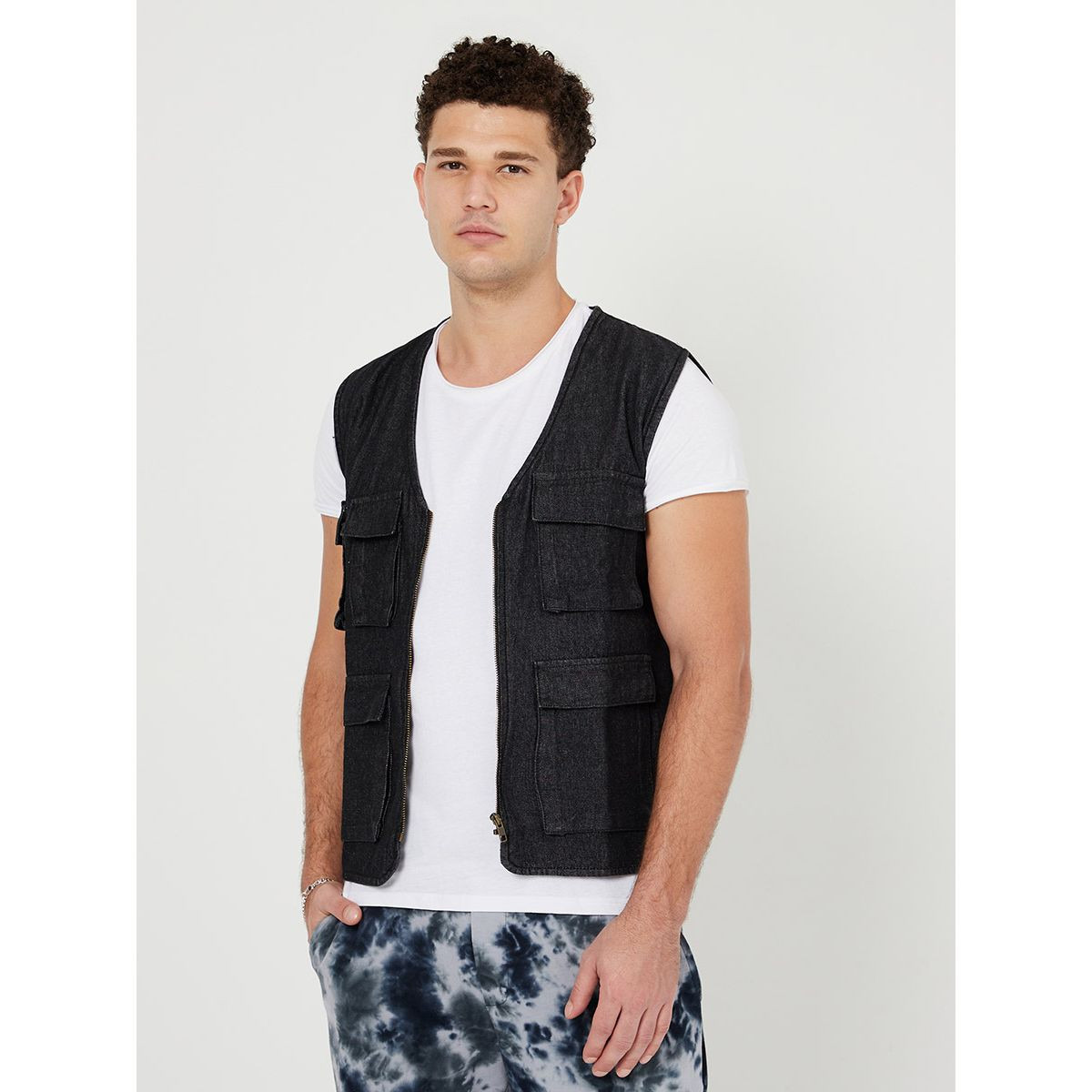 جاكيت بسحَاب غلق من ستايلي-men-clothing-jacketsandblazers-jackets-image-4