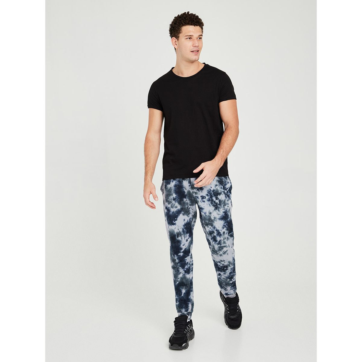 تيشيرت بأكمام قصيرة من ستايلي-men-clothing-tshirtsandpolos-tshirts-image-2