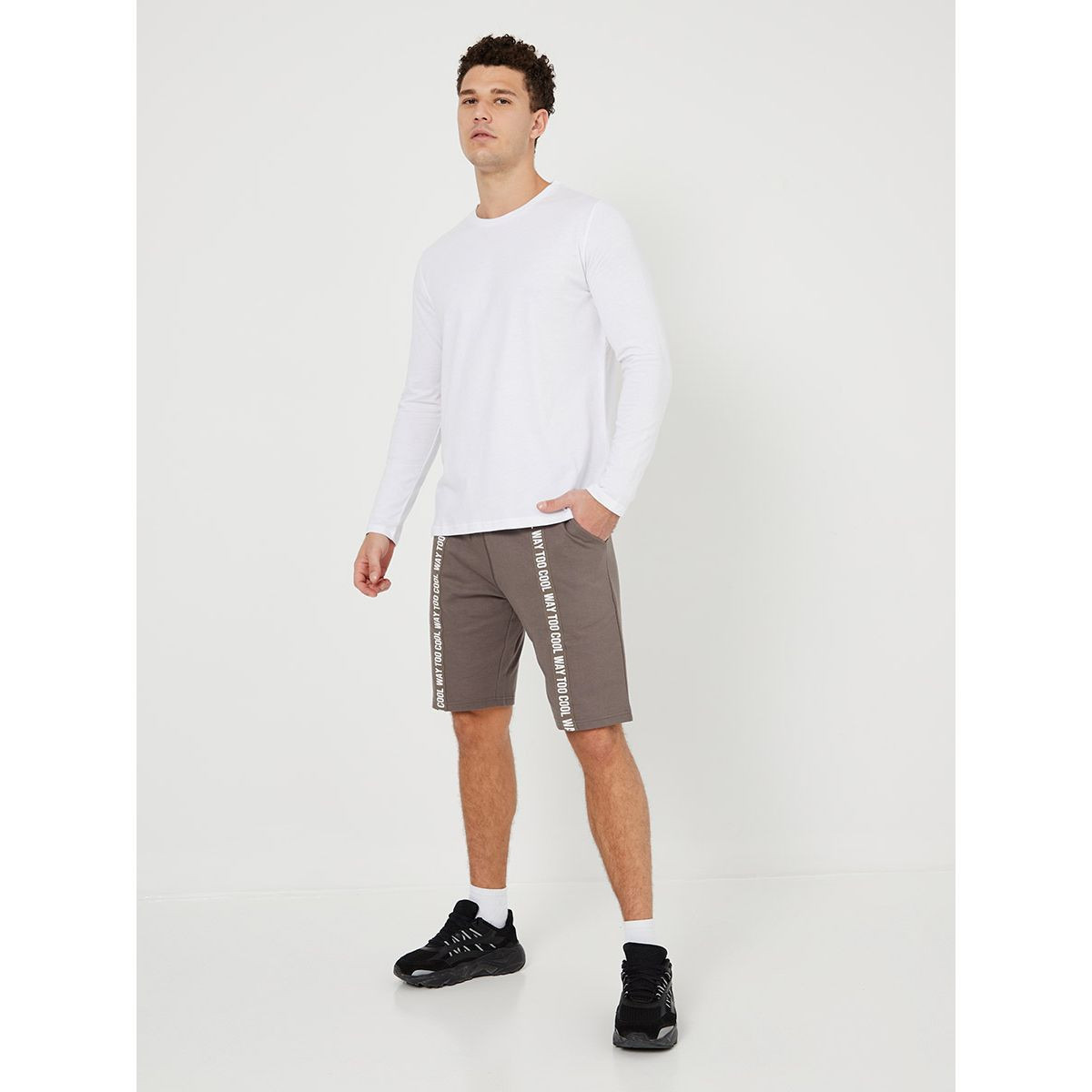 Styli Long Sleeves Crew Neck Slim Fit T-shirt-men-clothing-tshirtsandpolos-tshirts-image-2
