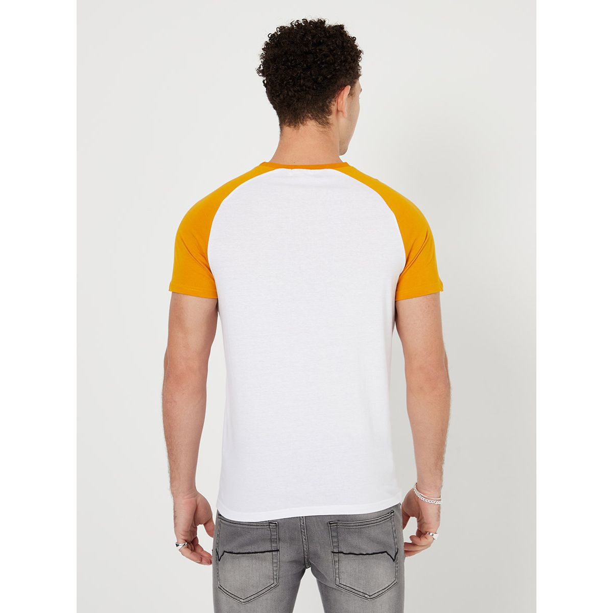 Styli Colorblock Raglan Sleeves Crew Neck Slim Fit T-shirt-men-clothing-tshirtsandpolos-tshirts-image-4
