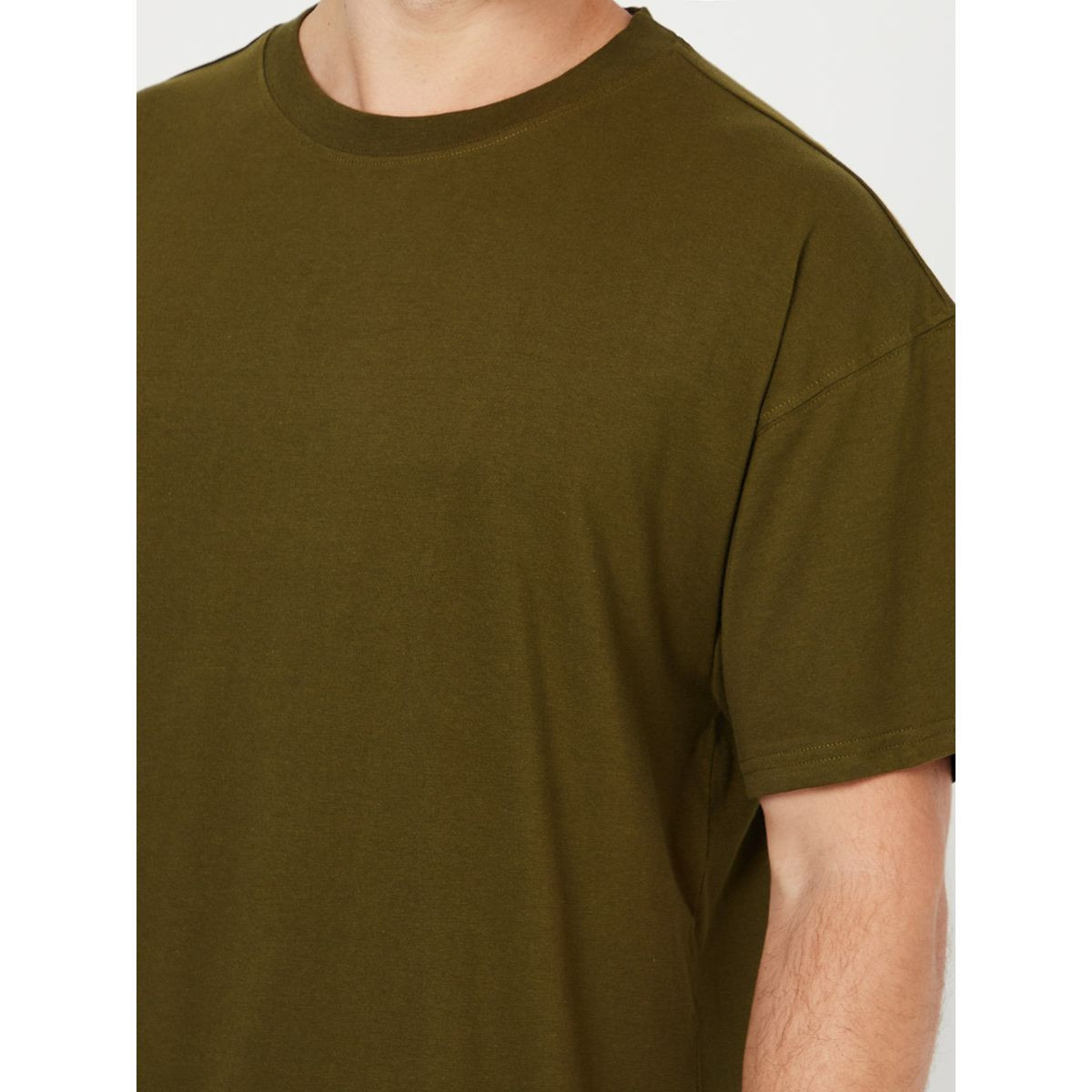 Styli Solid Crew Neck Oversized Cotton T-shirt-men-clothing-tshirtsandpolos-tshirts-image-3