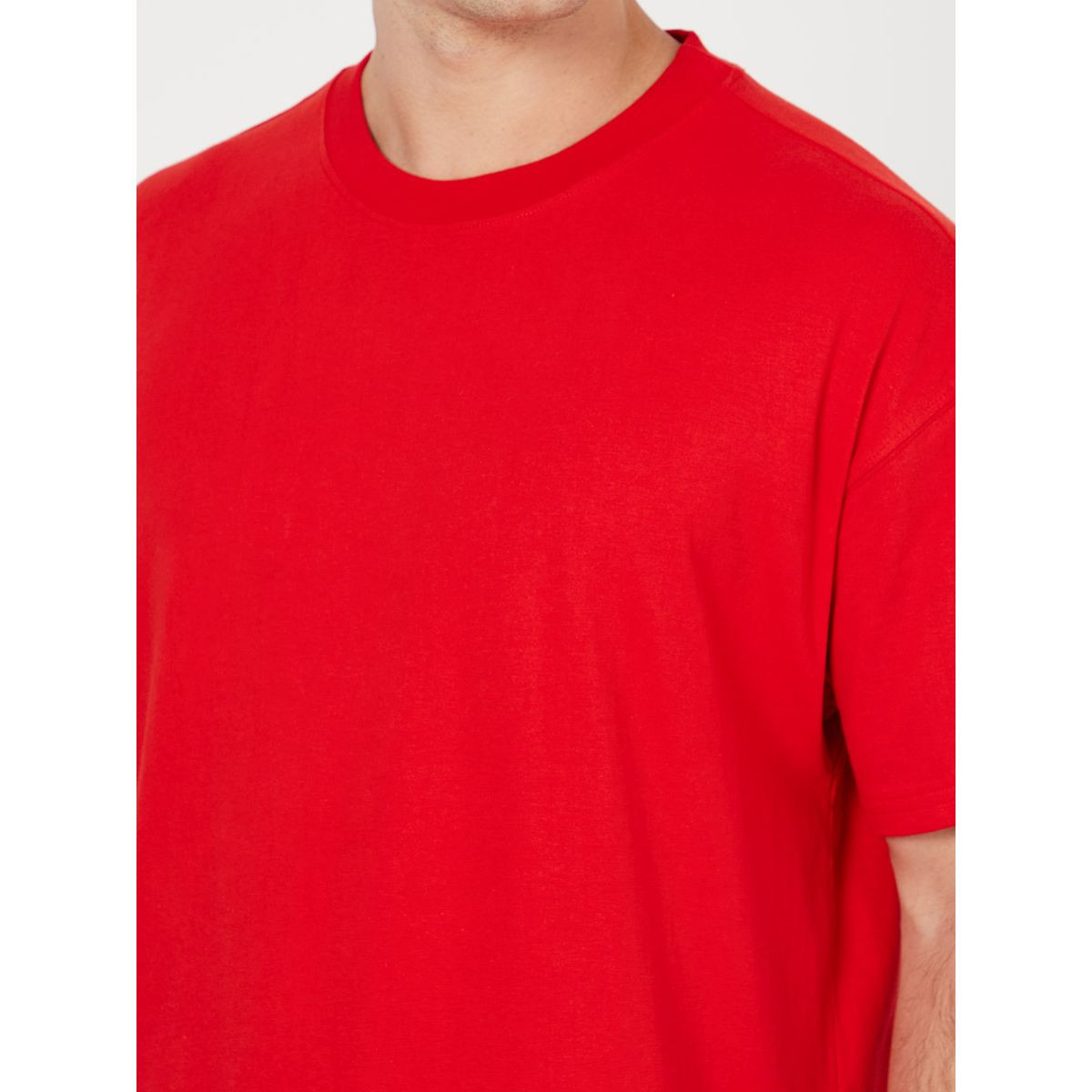 Styli Solid Crew Neck Oversized Cotton T-shirt-men-clothing-tshirtsandpolos-tshirts-image-3