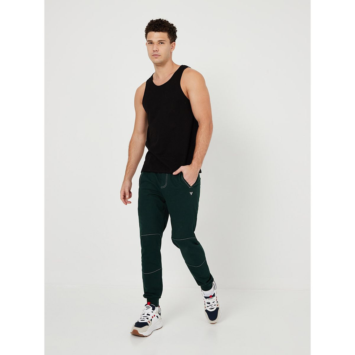 تيشيرت كت بقصة عادية من ستايلي-men-clothing-tshirtsandpolos-tshirts-image-2