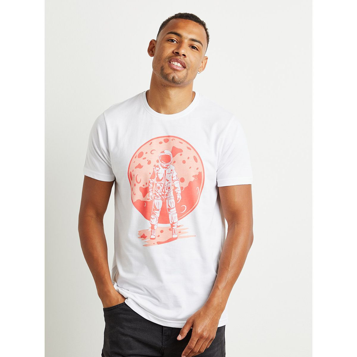 تيشيرت بقصة سليم فت من ستايلي-men-clothing-tshirtsandpolos-tshirts-image-1