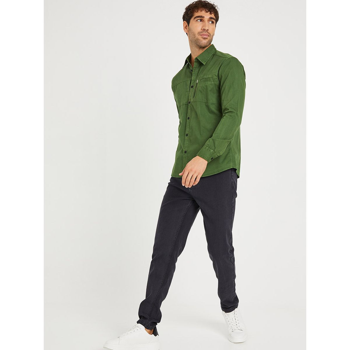 Styli Solid Regular Fit Jeans with Pocket Construct-men-clothing-jeans-image-2