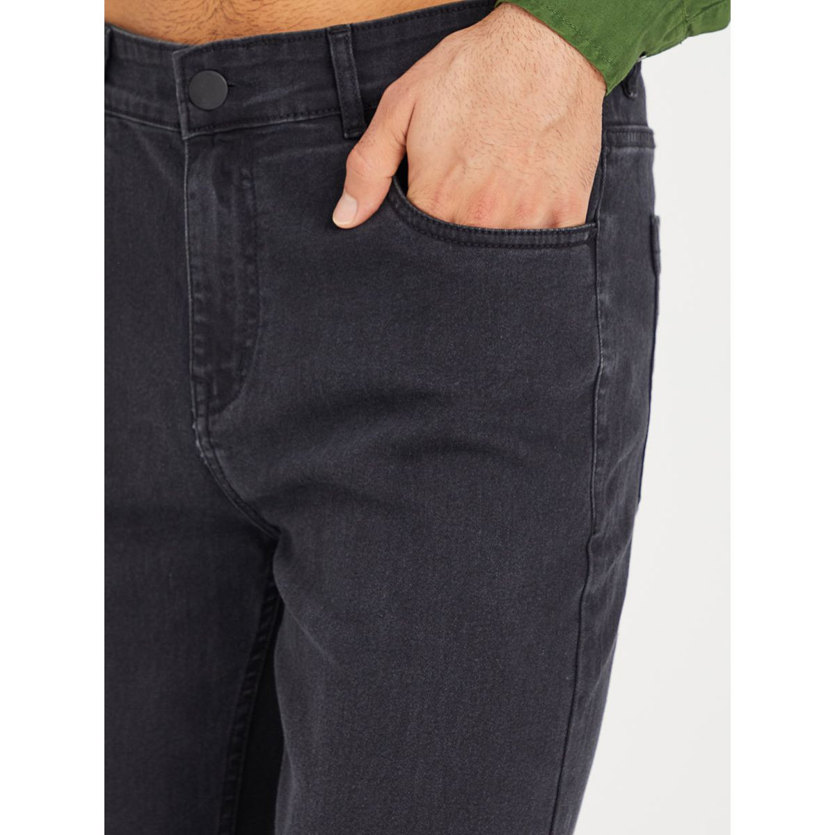Styli Solid Regular Fit Jeans with Pocket Construct-men-clothing-jeans-image-3