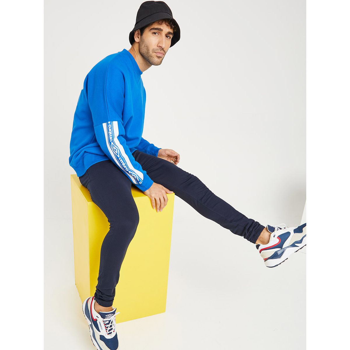 Styli Slim Fit Joggers In French Terry-men-clothing-bottoms-joggers-image-5