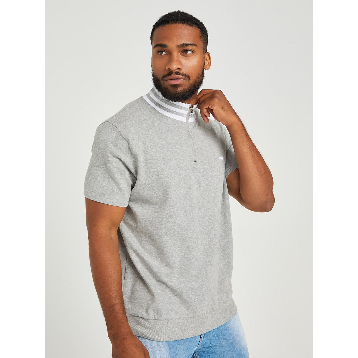 Styli Short Sleeves Half Zip Closure Sweatshirt-men-winterwear-hoodiesandsweatshirts-image-1