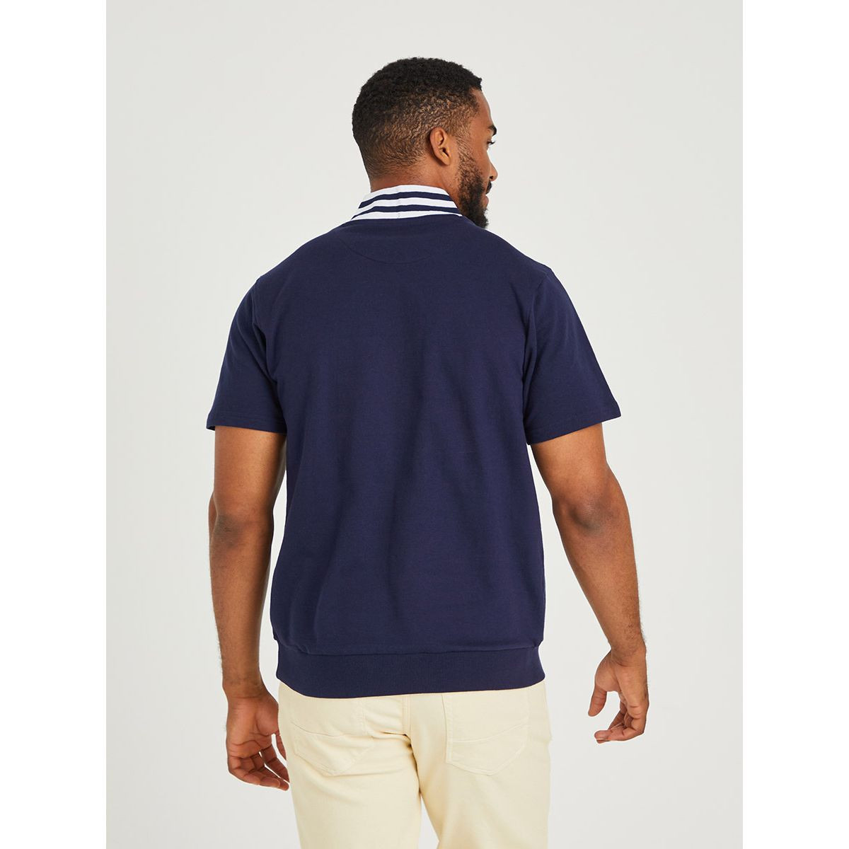 Styli Short Sleeves Half Zip Closure Sweatshirt-men-winterwear-hoodiesandsweatshirts-image-4