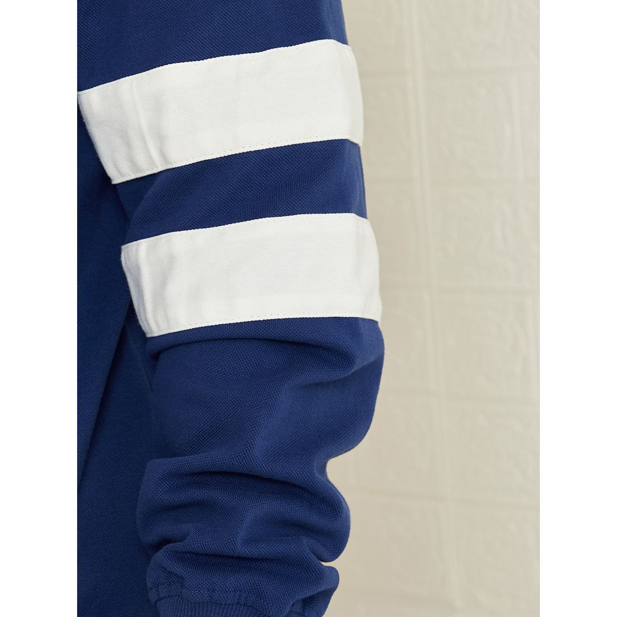 Styli Contrast Stripe Detail Rugby Polo T-shirt-men-clothing-tshirtsandpolos-tshirts-image-3