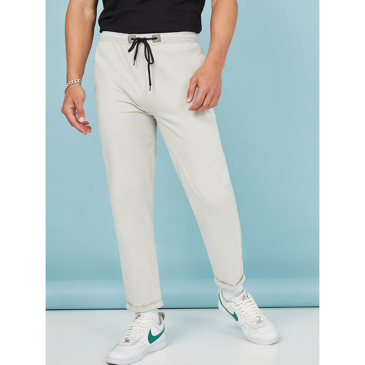 بنطال جوغر بقصة سليم فت من ريد تايب-men-clothing-bottoms-joggers-image-1