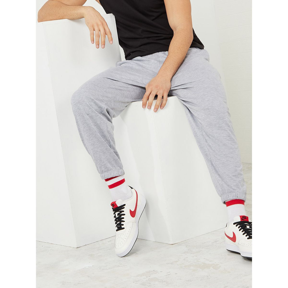 Styli Solid Oversized Fit Striped Cuff Joggers-men-clothing-bottoms-joggers-image-1