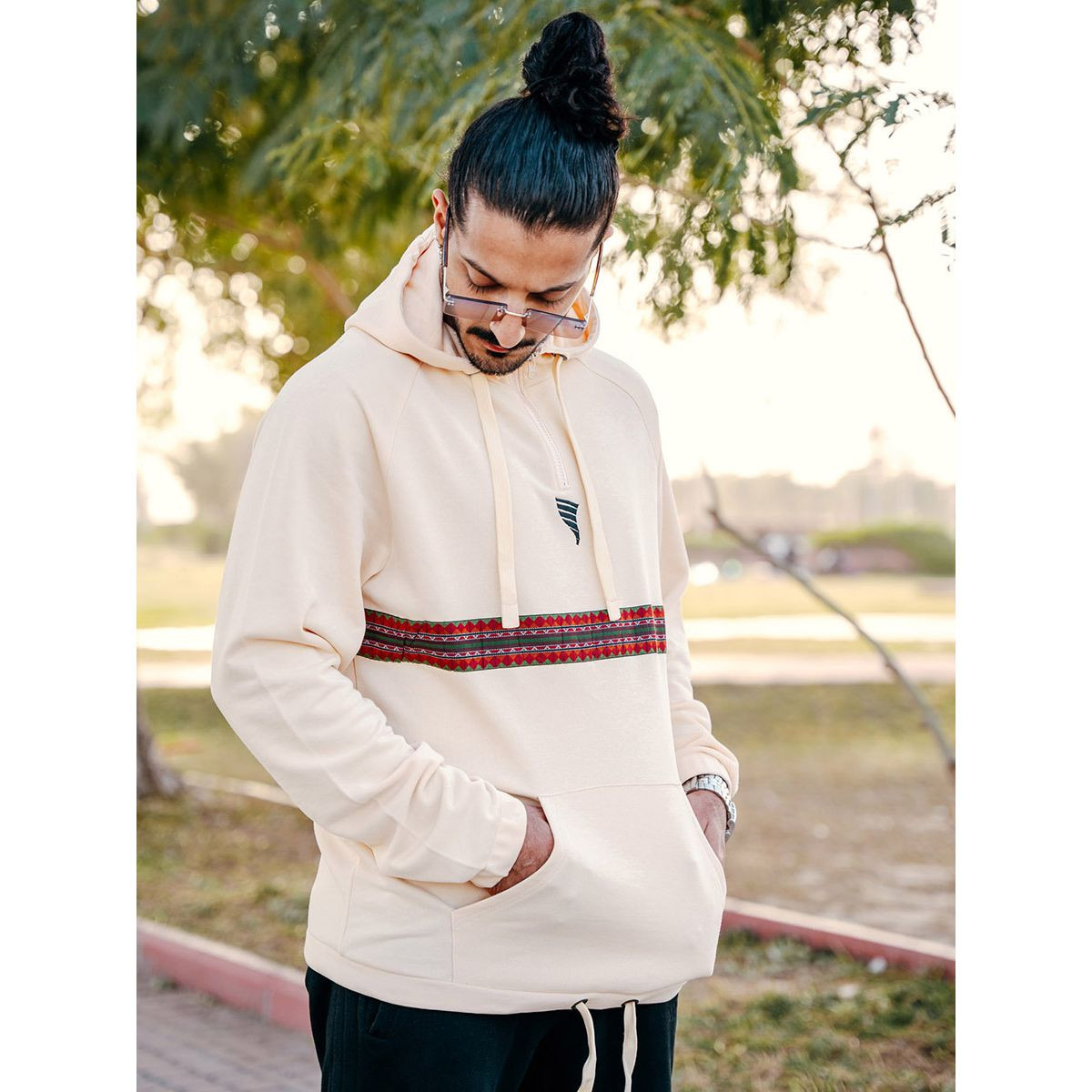 هودي بجيوب كانغارو من ستايلي-men-winterwear-hoodiesandsweatshirts-image-3