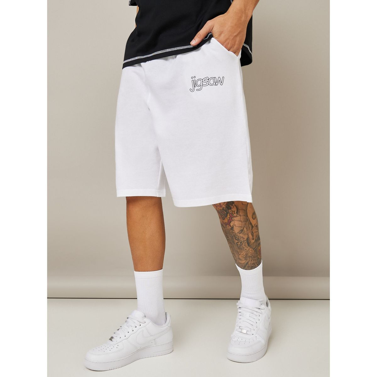شورت بقصة واسعة-men-clothing-bottoms-shorts-image-1