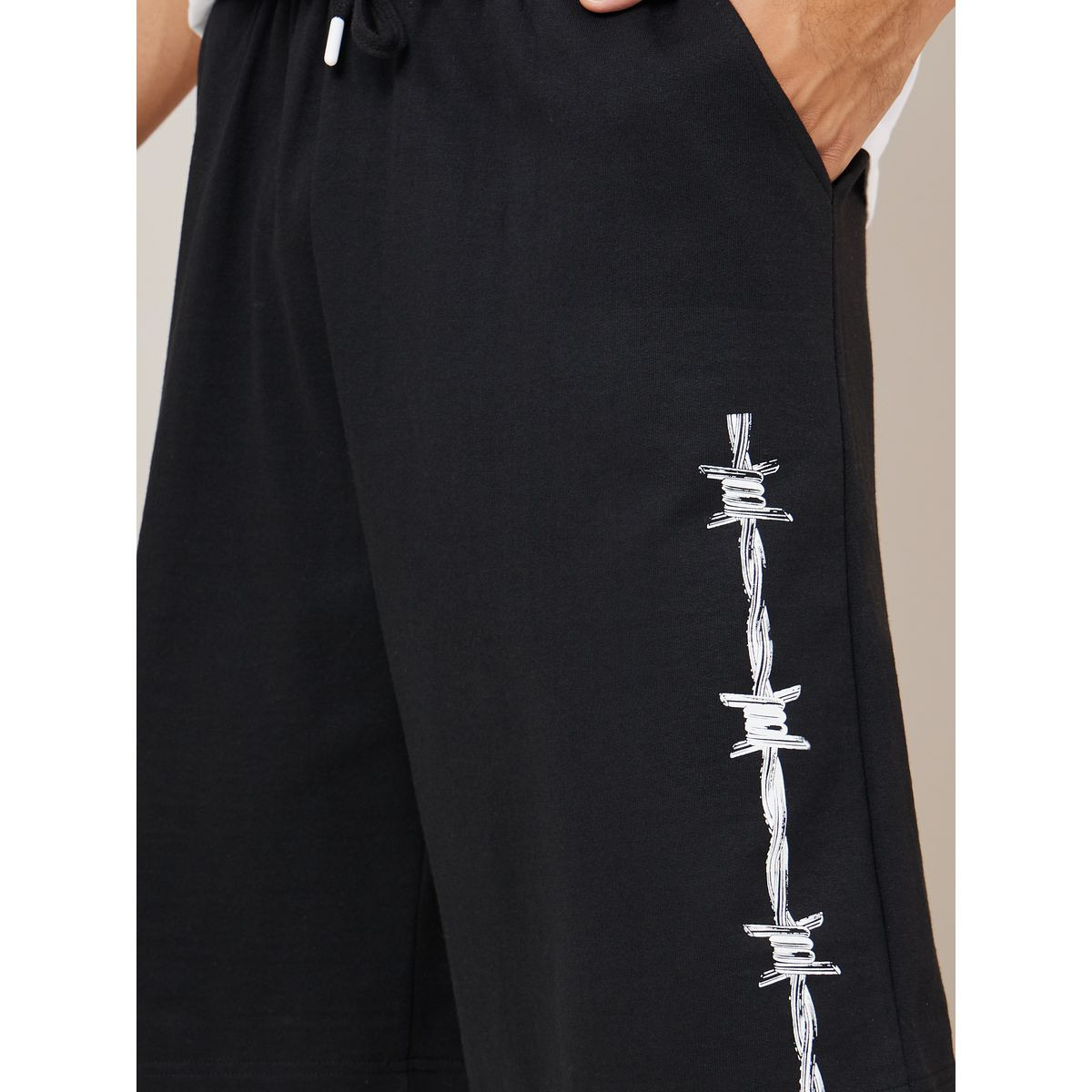 شورت بقصة واسعة-men-clothing-bottoms-shorts-image-3