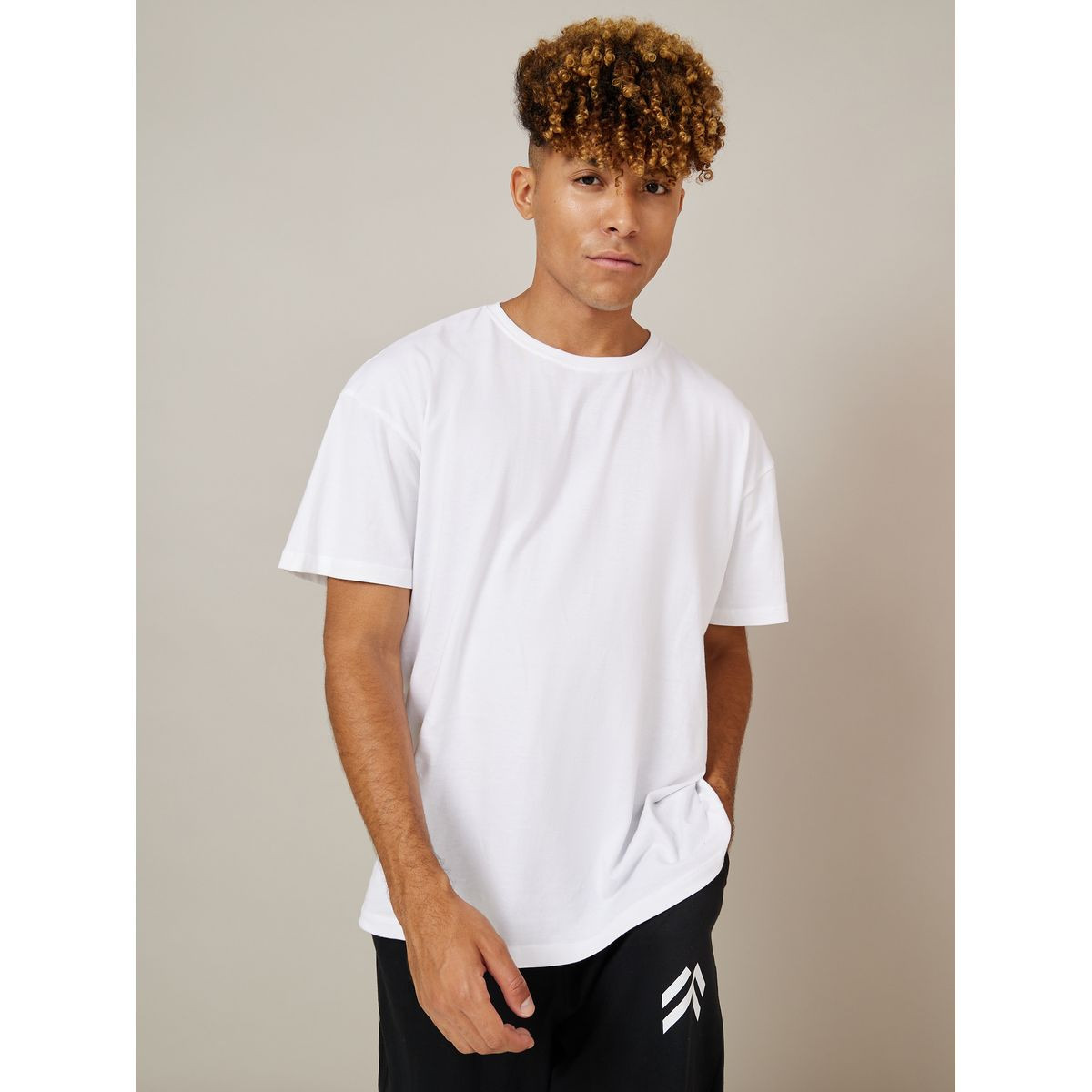 مجموعة من 2 تيشيرت بقصة واسعة-men-clothing-tshirtsandpolos-tshirts-image-2