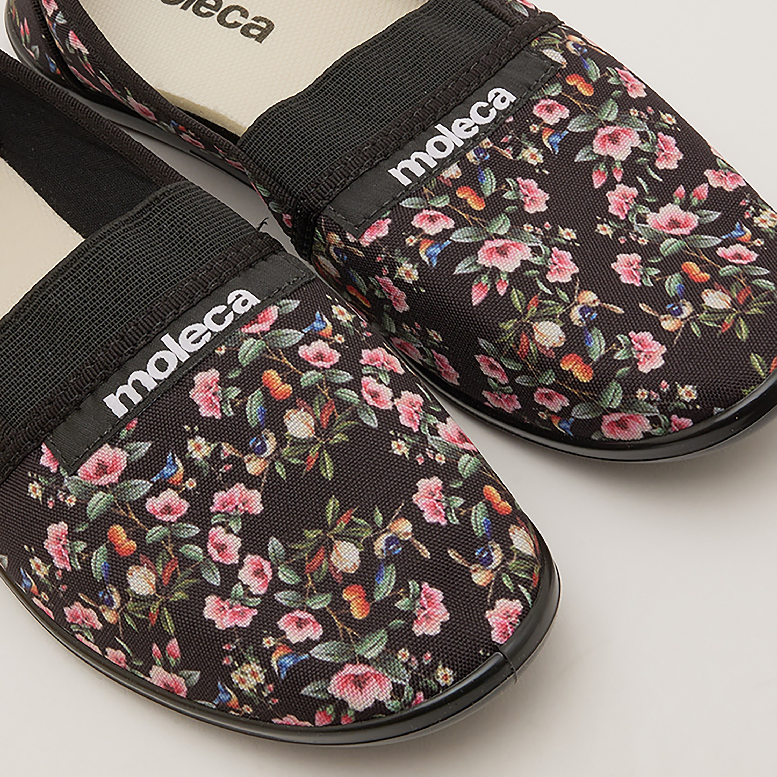 520-59-20512 | حذاء كاجوال نسائي من موليكا ذو زھور مع سليب آن-women-shoes-loafersandmoccasins-image-4